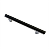 Ручка-скоба L=128 хром+черный (черная вставка, RS153 Black)
